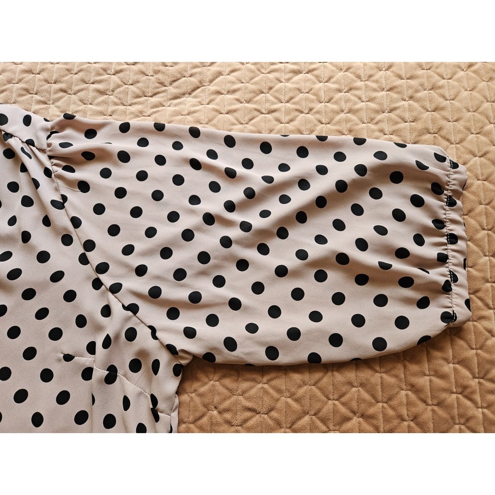 Torrid Georgette Pink Black Polka Dots 3/4 Peasant Sleeves Blouse, Plus 6X - Picture 4 of 6